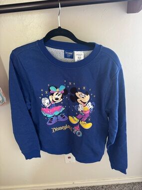 Disney Women’s Navy Mickey & Minnie Graphic Sweatshirt